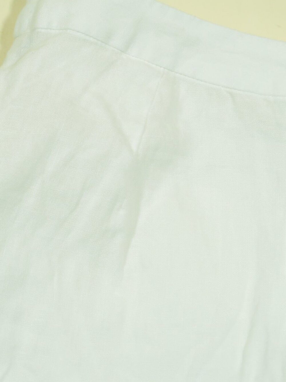 Eileen Fisher Organic Linen Shorts Womens 6 White Relaxed Unlined Flat Front